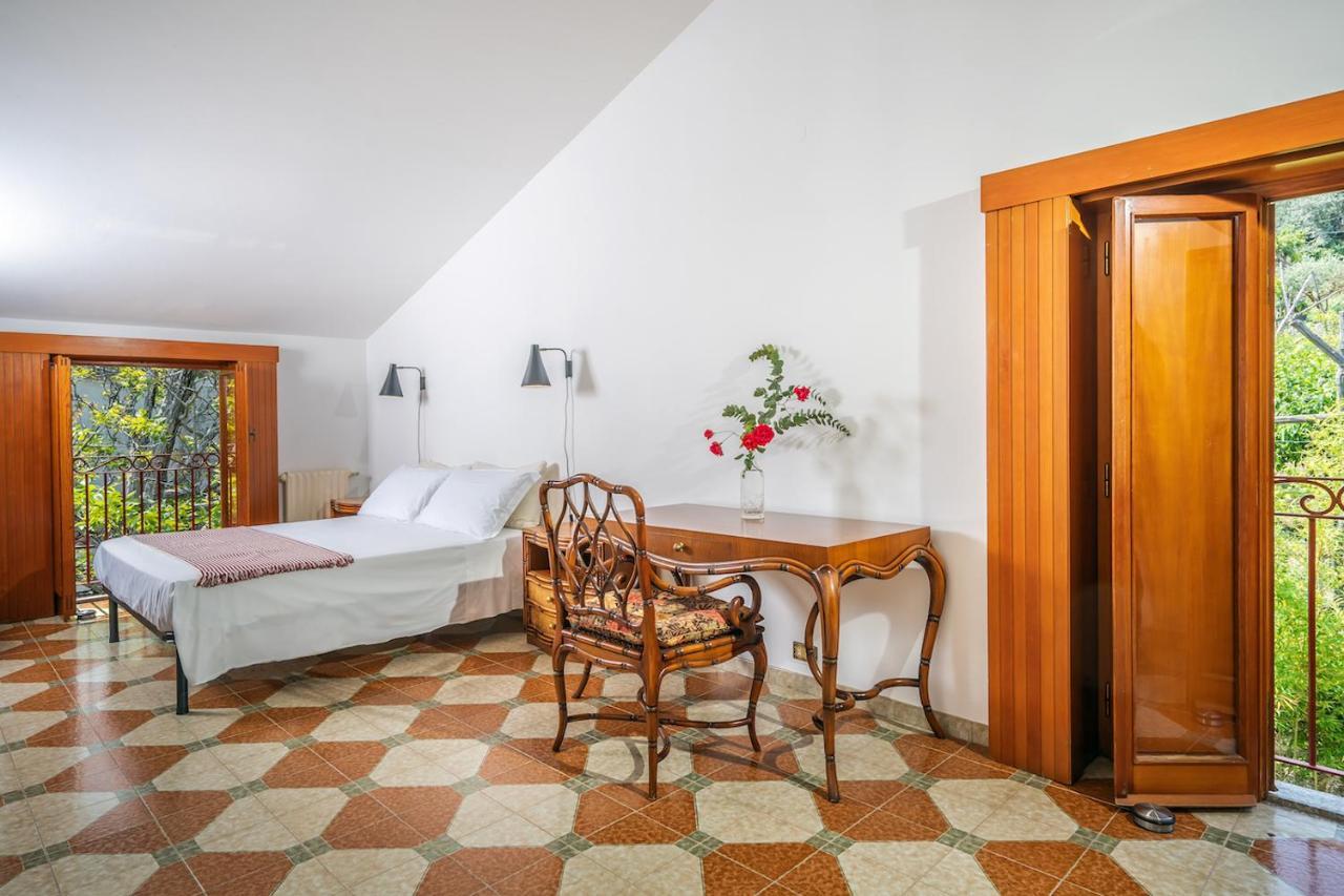 Villa Aurora Vico Equense Eksteriør billede